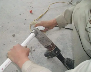 万年漏水维修电话